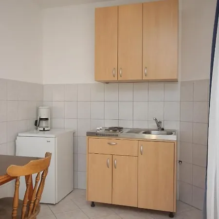 Appartement With A Parking Space Dugi Rat, Omis - 7481