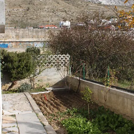 With A Parking Space Dugi Rat, Omis - 7481