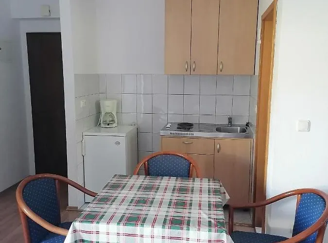 Apartman With A Parking Space Dugi Rat, Omis - 7481 Dugi Rat